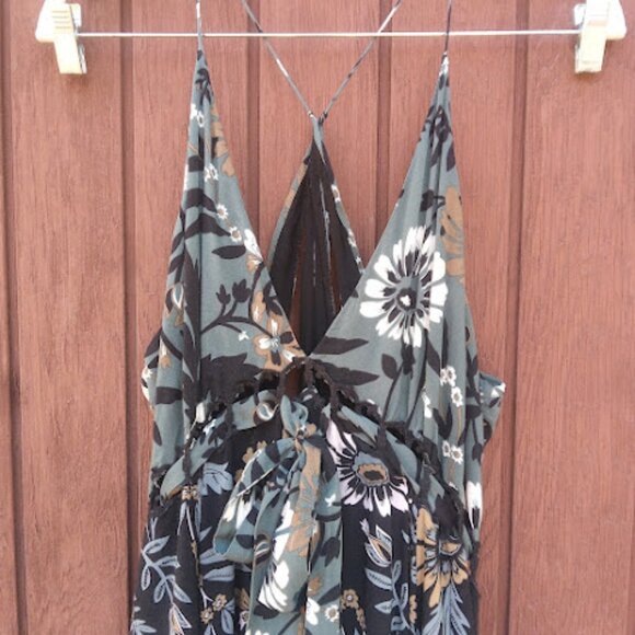 FREE PEOPLE | Pages Of Gold Dark Floral Tiered Maxi Or Midi Dress Boho Flowy M - Picture 6 of 14